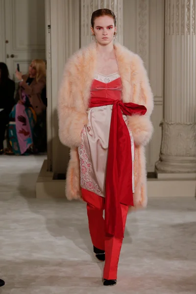 Look 36